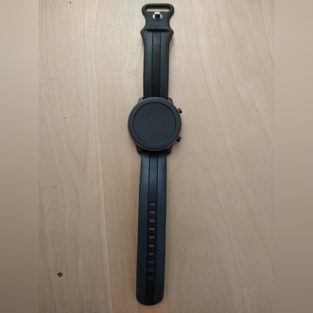 Amazfit smart watch GTR A1902